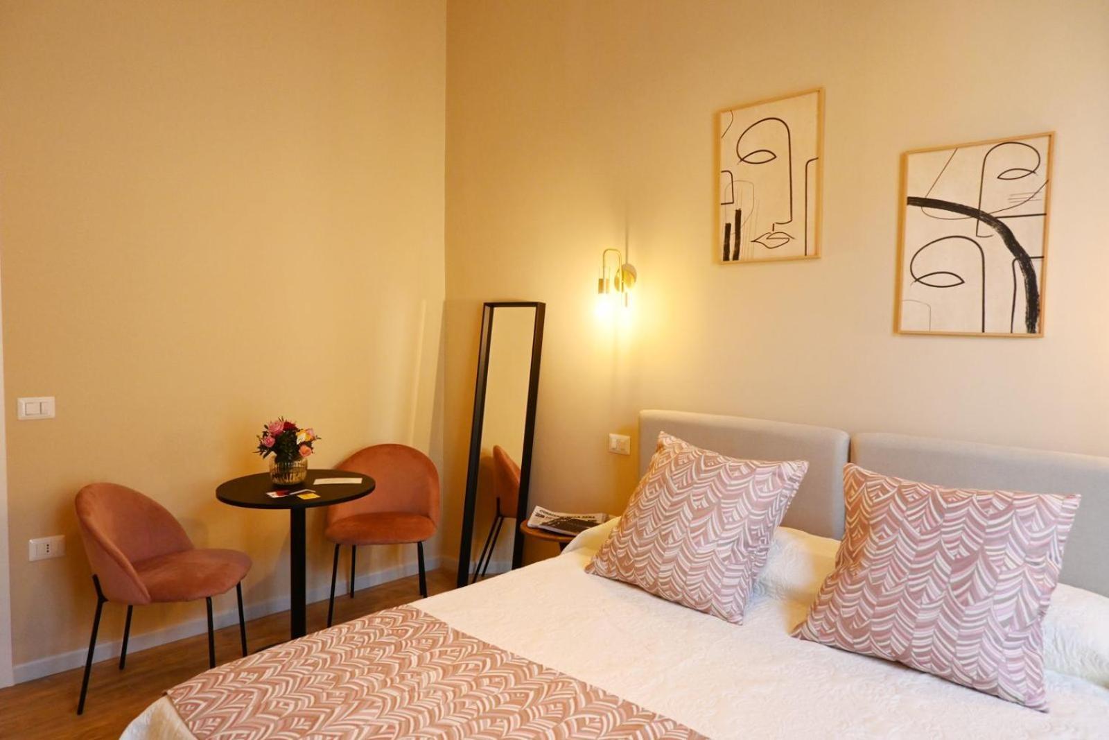 Ta-49 Bed E Breakfast * Napels
