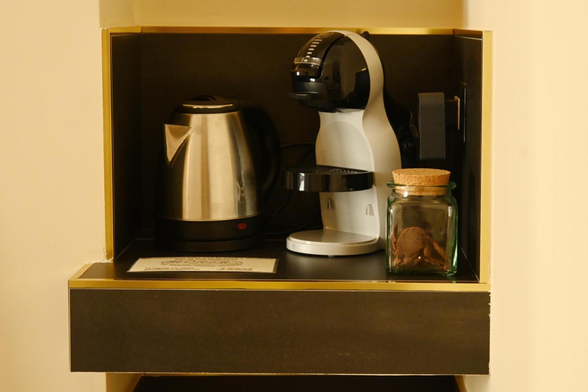 Ta-49 Bed E Breakfast * Naples