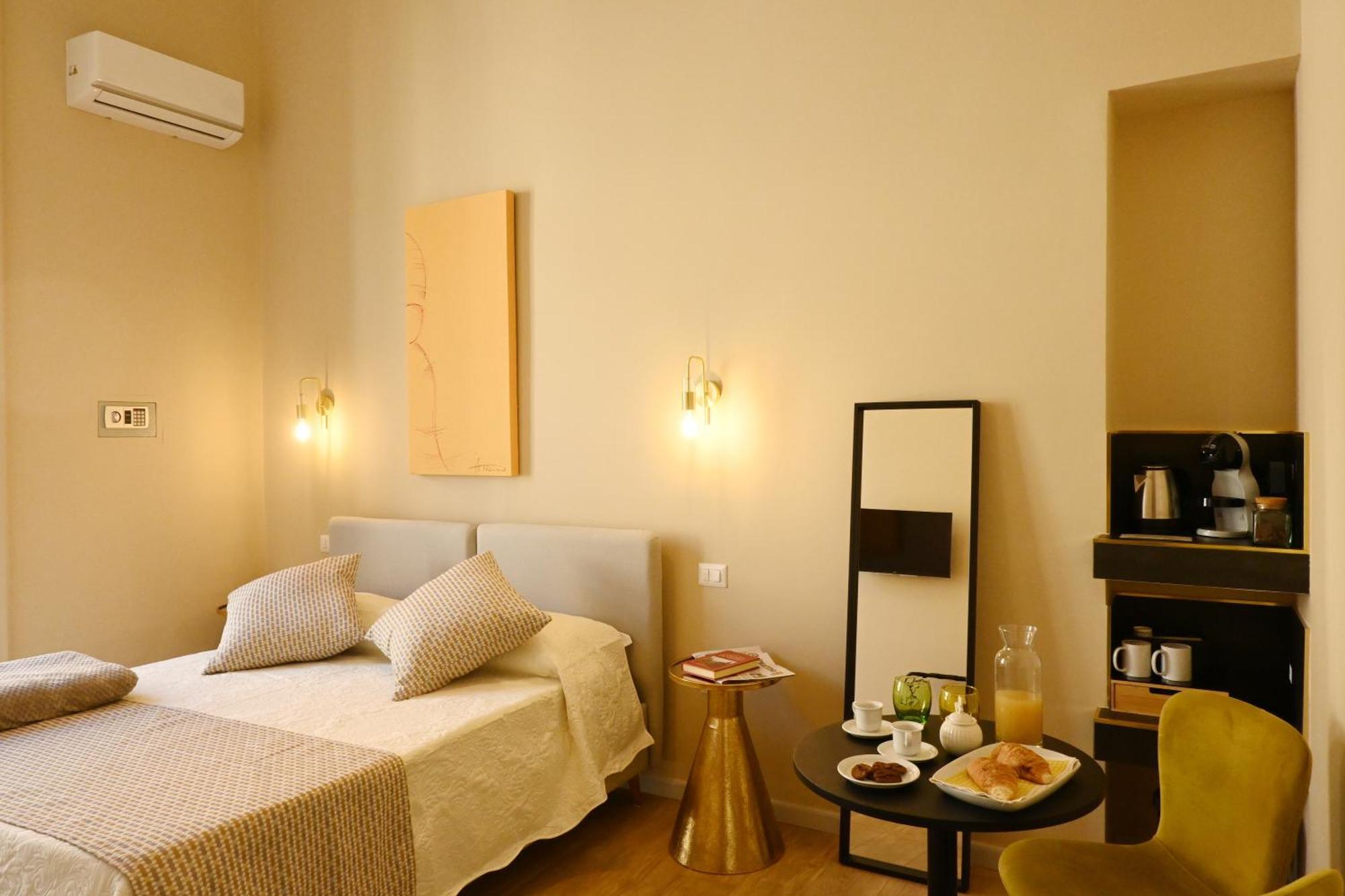 Ta-49 Bed E Breakfast * Napels